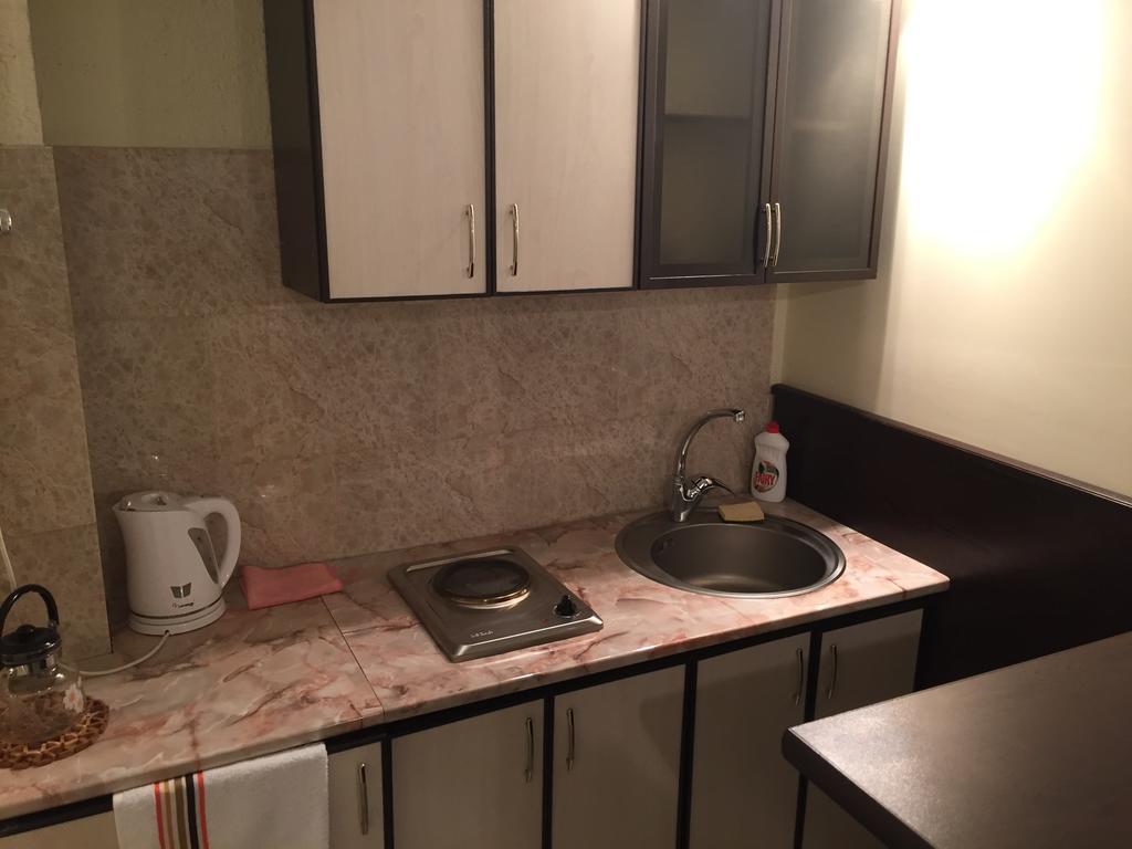 Tatev Apartments Jereván Szoba fotó